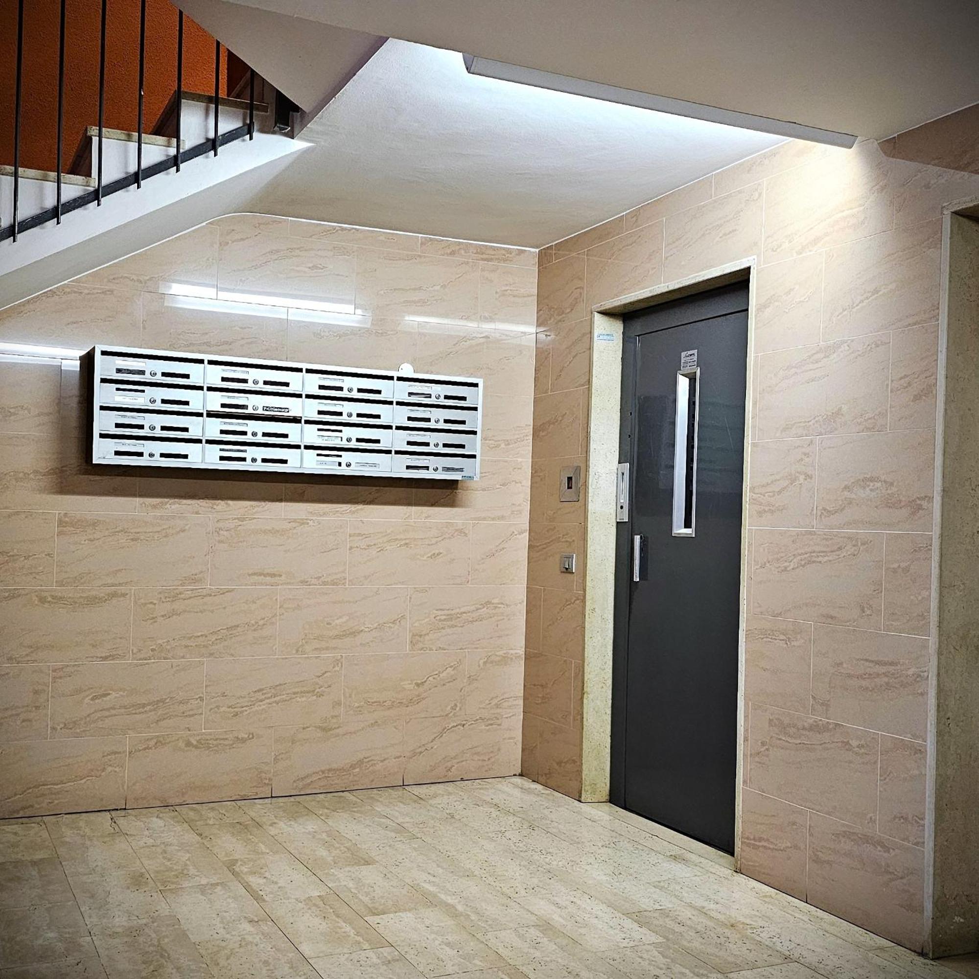 Bbking Appartamento Policlinico Сан-Донато-Миланезе Экстерьер фото