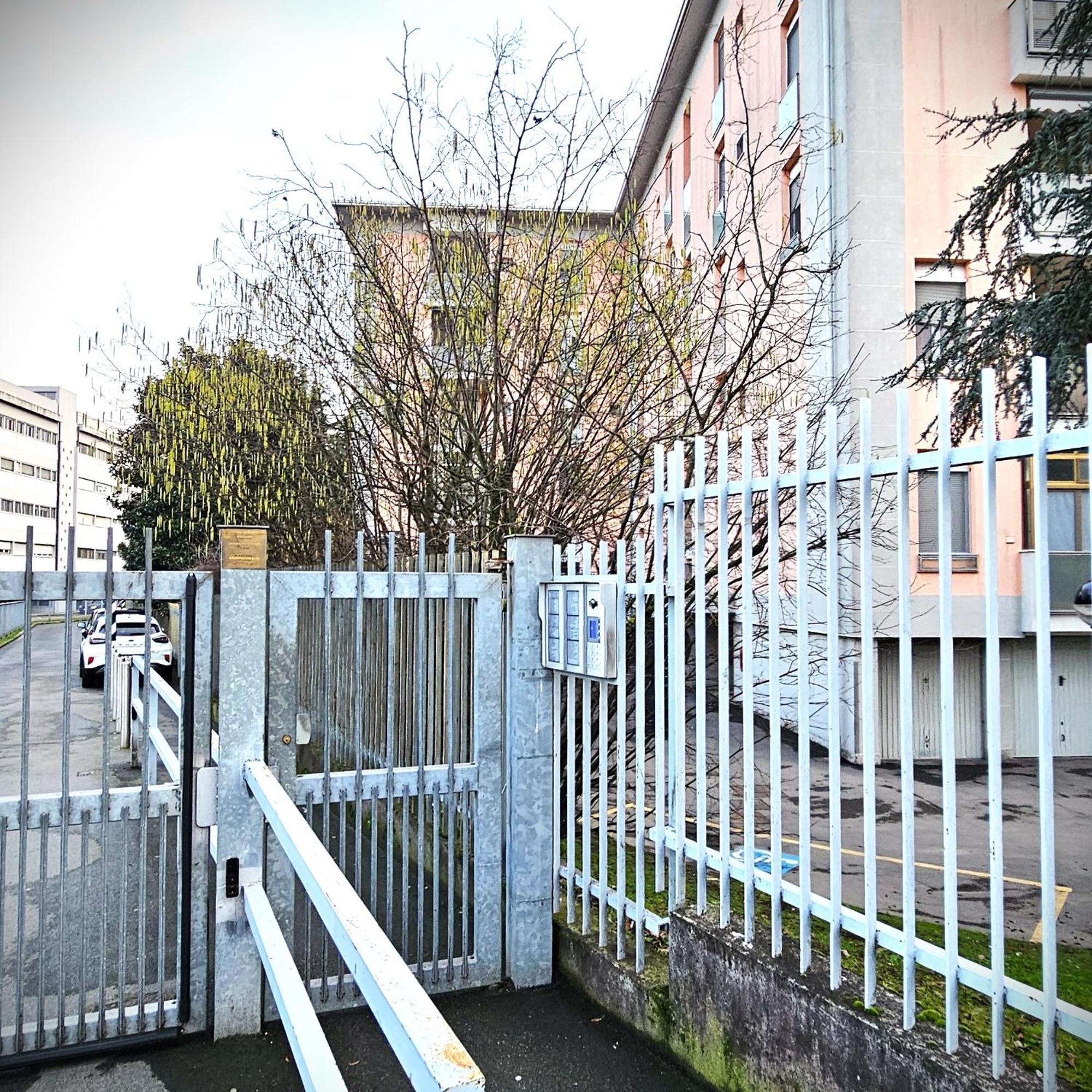 Bbking Appartamento Policlinico Сан-Донато-Миланезе Экстерьер фото